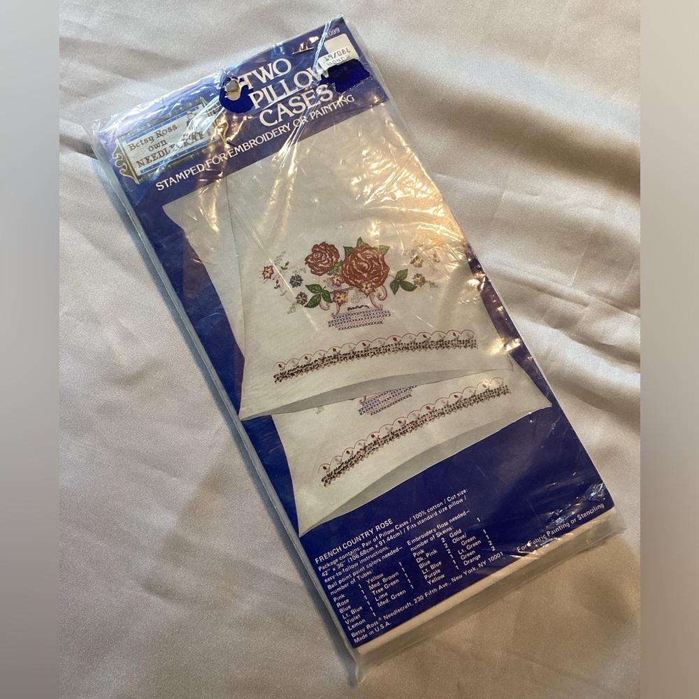 Vintage Betsy Ross 2 Pillow Cases for Embroidery